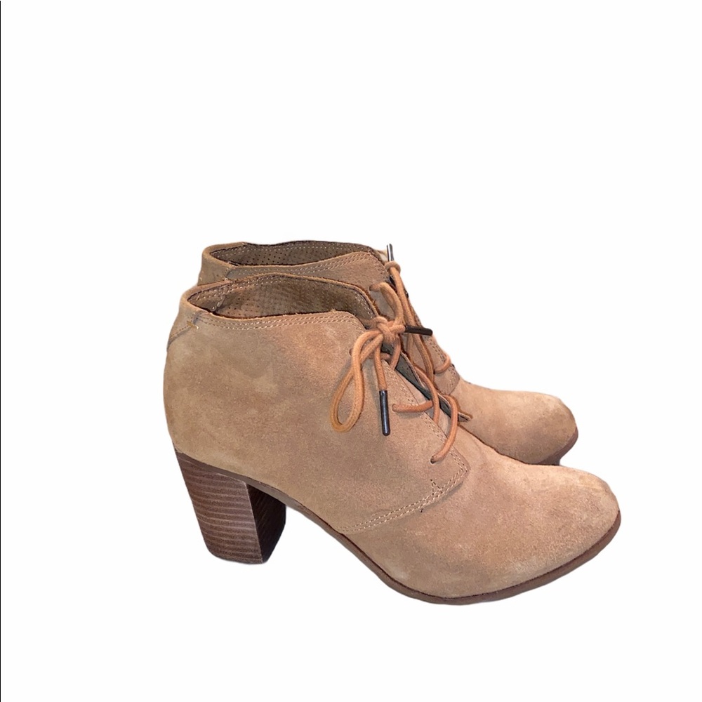 Toms Tan Heel Booties/Boots, Good condition